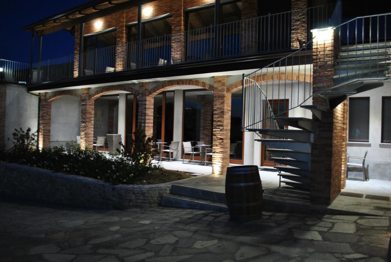 Casa Castella - Adults Only - Langhe Villa Diano d'Alba Ngoại thất bức ảnh