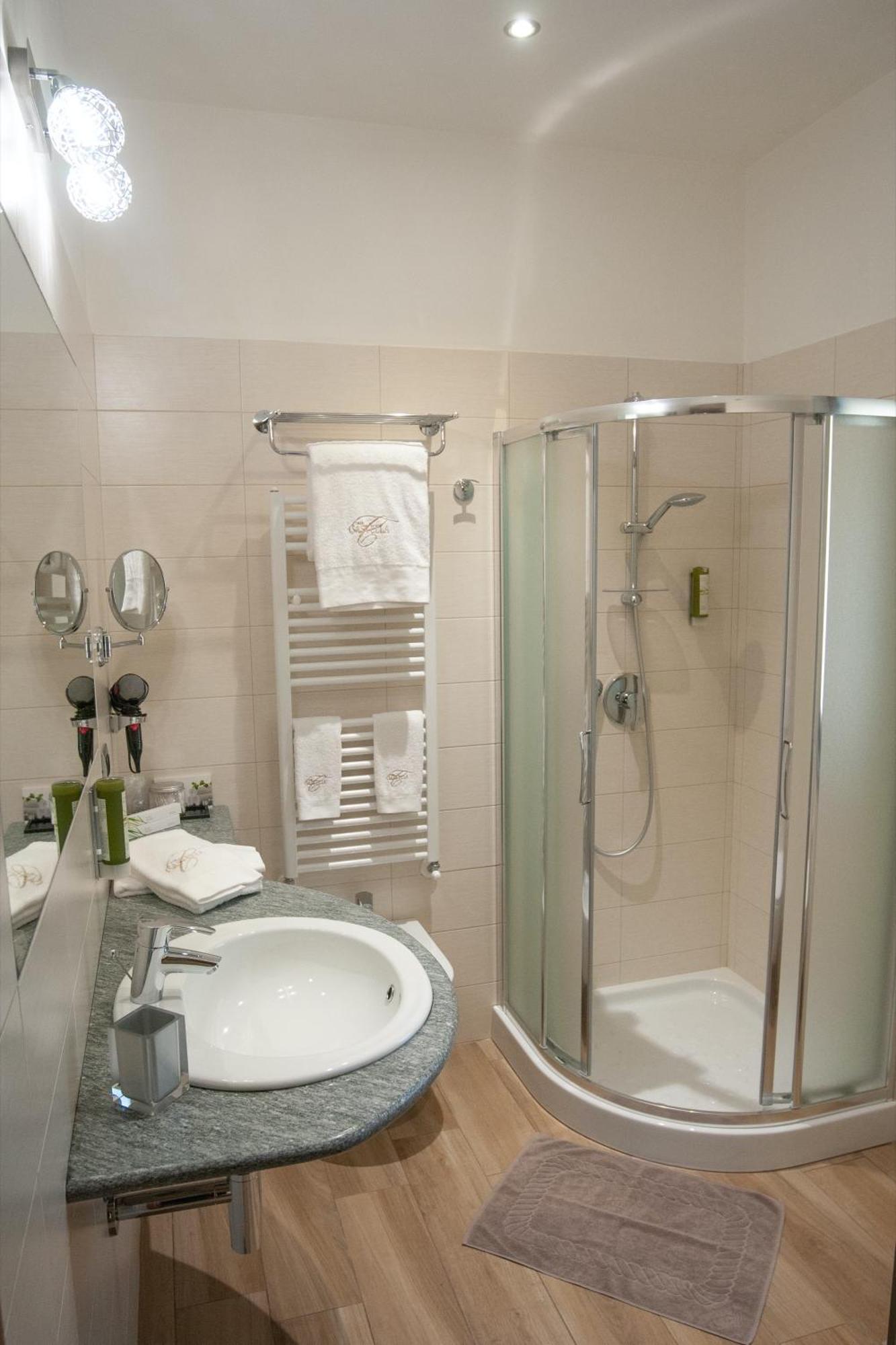Casa Castella - Adults Only - Langhe Villa Diano d'Alba Ngoại thất bức ảnh