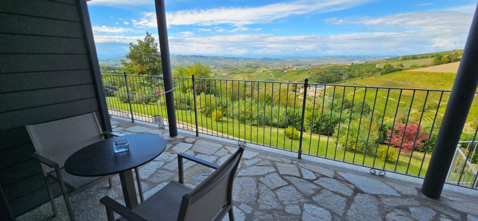 Casa Castella - Adults Only - Langhe Villa Diano d'Alba Ngoại thất bức ảnh